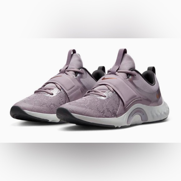 Size 8.5 Women Nike Renew InSeason TR 12 Premium 'Purple /Copper' DM0947-501 - Picture 1 of 12